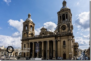 25372303883_45b5b7c9dd_z