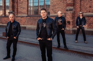 Black Paisley_2_photocred_Mats Vassfjord