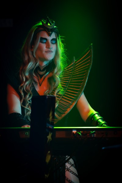 Aeon Gods - (c) Annika und Thorsten Samesch